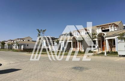 iVilla - 3 Bedrooms - 4 Bathrooms for sale in Mountain View iCity - 5th Settlement Compounds - The 5th Settlement - New Cairo City - Cairo