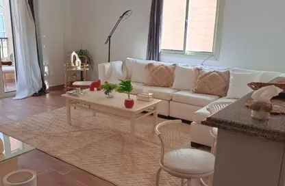 شقة - 2 غرف نوم - 1 حمام للبيع في شارع زيزينيا - المستثمرين الجنوبية - مدينة القاهرة الجديدة - القاهرة شقة - 2 غرف نوم - 1 حمام للبيع في شارع زيزينيا - المستثمرين الجنوبية - مدينة القاهرة الجديدة - القاهرة