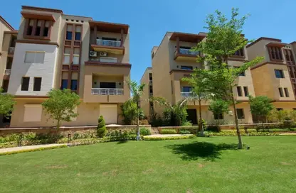 Apartment - 3 Bedrooms - 3 Bathrooms for sale in Green 5 - 6 October Compounds - 6 October City - Giza