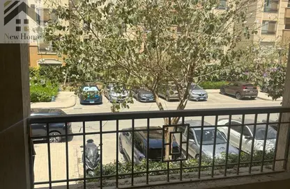 Apartment - 4 Bedrooms - 3 Bathrooms for sale in Stone Residence - 5th Settlement Compounds - The 5th Settlement - New Cairo City - Cairo Apartment - 4 Bedrooms - 3 Bathrooms for sale in Stone Residence - 5th Settlement Compounds - The 5th Settlement - New Cairo City - Cairo