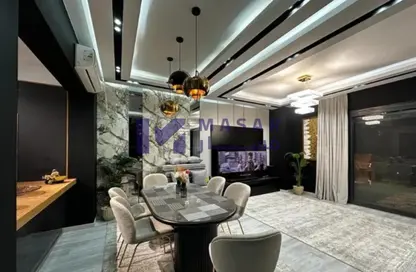 تاون هاوس - 4 غرف نوم - 3 حمامات للبيع في كمبوند البروج - كمبوندات الشروق - مدينة الشروق - القاهرة تاون هاوس - 4 غرف نوم - 3 حمامات للبيع في كمبوند البروج - كمبوندات الشروق - مدينة الشروق - القاهرة