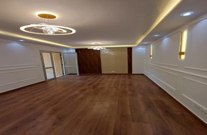 Apartment - 2 Bedrooms - 1 Bathroom for sale in Madinaty - Cairo