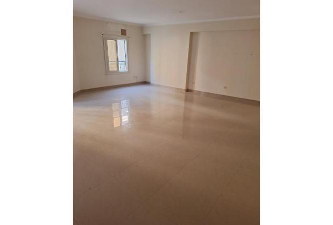 8144037 - Property Main Image