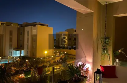 شقة - 2 غرف نوم - 2 حمامات للايجار في فيلدج جيت - المستثمرين الجنوبية - مدينة القاهرة الجديدة - القاهرة