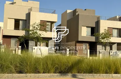 Villa - 6 Bedrooms - 7 Bathrooms for sale in Palm Hills New Cairo - 5th Settlement Compounds - The 5th Settlement - New Cairo City - Cairo