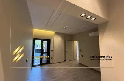 Apartment - 2 Bedrooms - 2 Bathrooms for sale in El Patio Oro - 5th Settlement Compounds - The 5th Settlement - New Cairo City - Cairo