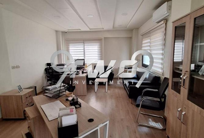 8448907 - Property Image 2