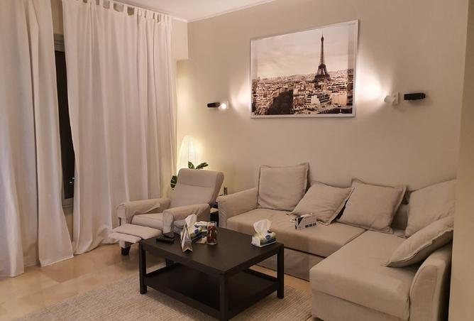 8327231 - Property Image 2