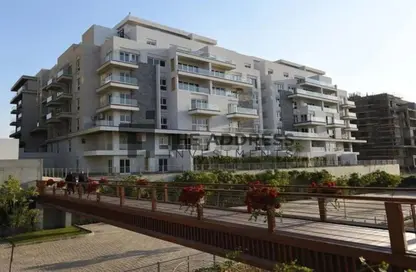 Apartment - 3 Bedrooms - 2 Bathrooms for sale in Mountain View iCity - 5th Settlement Compounds - The 5th Settlement - New Cairo City - Cairo