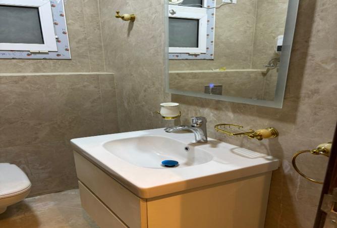 8303788 - Property Image 2