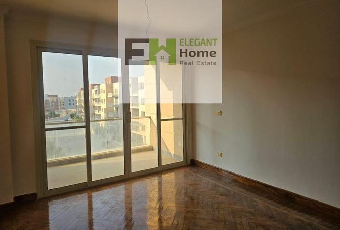 8219668 - Property Image 3