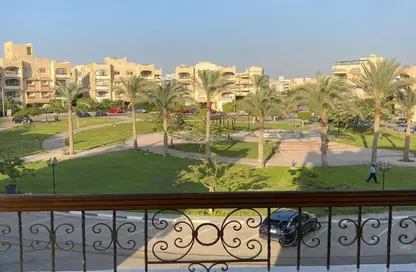 شقة - 3 غرف نوم - 3 حمامات للبيع في طريق بيفرلي هيلز - الحي السابع عشر - الشيخ زايد - الجيزة