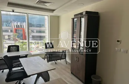 مساحات مكتبية - استوديو - 2 حمامات للايجار في تريفيوم سكوير - شارع التسعين الشمالي - التجمع الخامس - مدينة القاهرة الجديدة - القاهرة