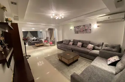 (بنتهاوس  (روف - 3 غرف نوم - 3 حمامات للايجار في شارع جعفر بن ابي طالب - الياسمين 4 - الياسمين - مدينة القاهرة الجديدة - القاهرة