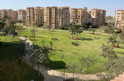 Apartment - 3 Bedrooms - 3 Bathrooms for sale in Madinaty - Cairo