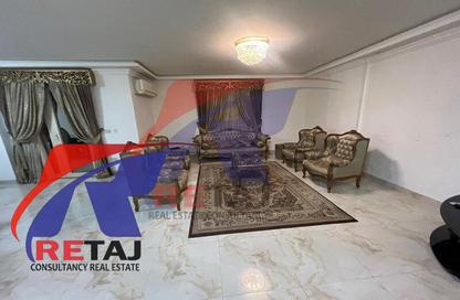 Apartment - 4 Bedrooms - 2 Bathrooms for rent in Mohamed Hassan Badran St. - 6th Zone - Nasr City - Cairo