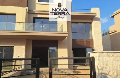 Townhouse - 5 Bedrooms - 5 Bathrooms for sale in The Estates - Sheikh Zayed Compounds - Sheikh Zayed City - Giza