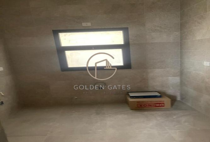 7987935 - Property Image 3