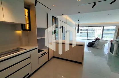 Apartment - 2 Bedrooms - 3 Bathrooms for rent in Lake View Residence - 5th Settlement Compounds - The 5th Settlement - New Cairo City - Cairo