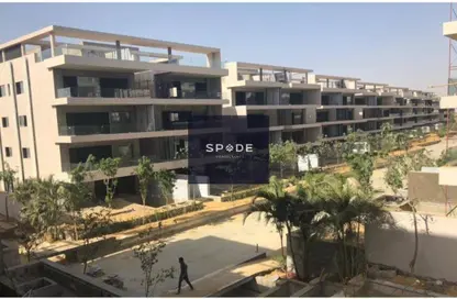 Apartment - 4 Bedrooms - 4 Bathrooms for sale in Lake View Residence 2 - 5th Settlement Compounds - The 5th Settlement - New Cairo City - Cairo