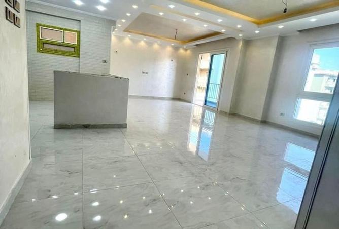 8382166 - Property Image 3