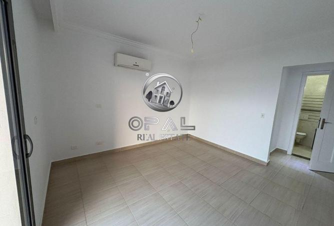 8069012 - Property Image 3
