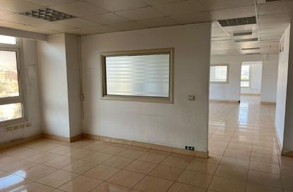 Co-Working Space - Studio - 2 Bathrooms for rent in Maadi - Hay El Maadi - Cairo