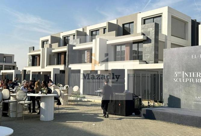8033014 - Property Image 2