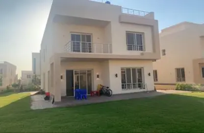 فيلا - 4 غرف نوم - 4 حمامات للبيع في ماونتن فيو تشيل اوت بارك - التوسعات الشمالية - مدينة 6 أكتوبر - الجيزة