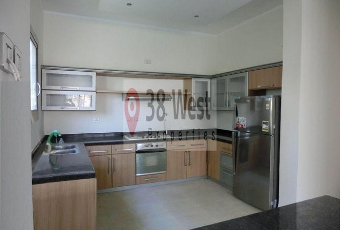 8027861 - Property Image 3