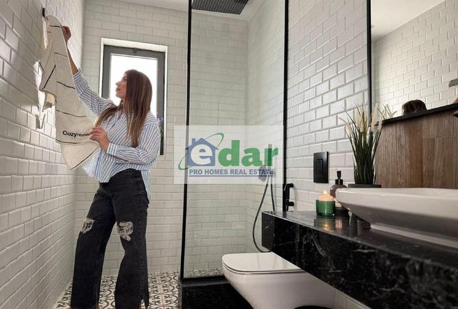 8045561 - Property Image 3