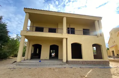 Villa - 4 Bedrooms - 4 Bathrooms for sale in Madinaty - Cairo