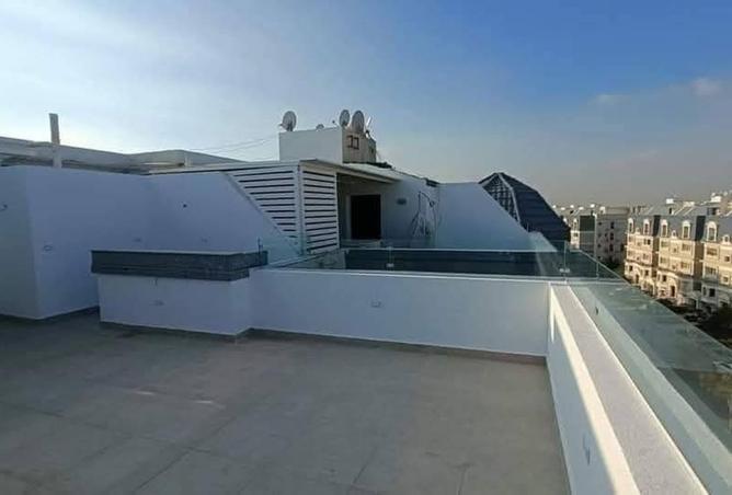 8051971 - Property Image 2