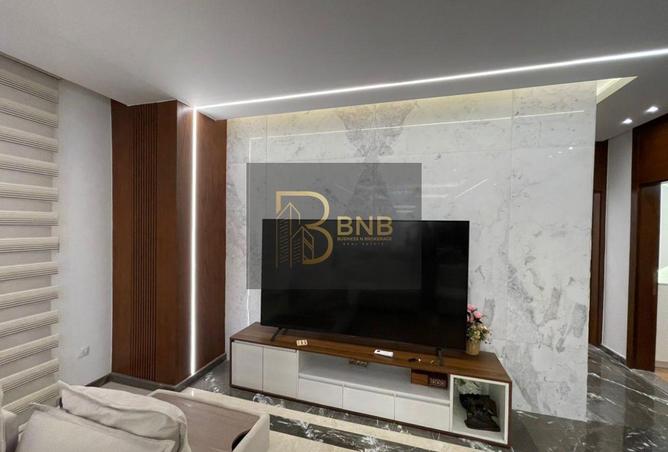 8268433 - Property Image 2