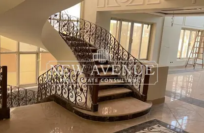 Villa - 5 Bedrooms - 7 Bathrooms for sale in Al Shorouk Road - 1st Neighborhood - 9th District - Shorouk City - Cairo