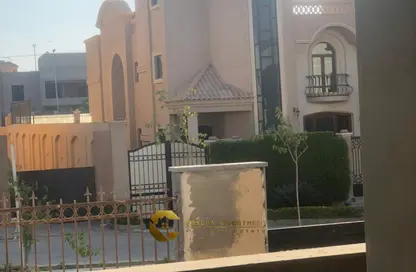 شقة - 3 غرف نوم - 3 حمامات للبيع في شارع البستان - الحي التاسع - الشيخ زايد - الجيزة