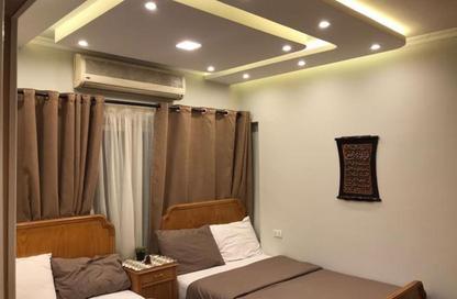 شقة - 3 غرف نوم - 2 حمامات للايجار في ميدان موسي جلال - المهندسين - الجيزة