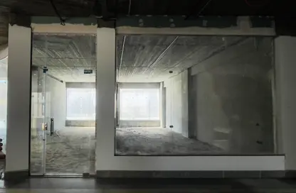 Shop - Studio - 2 Bathrooms for rent in Central Axis - 5th District - 6 October City - Giza