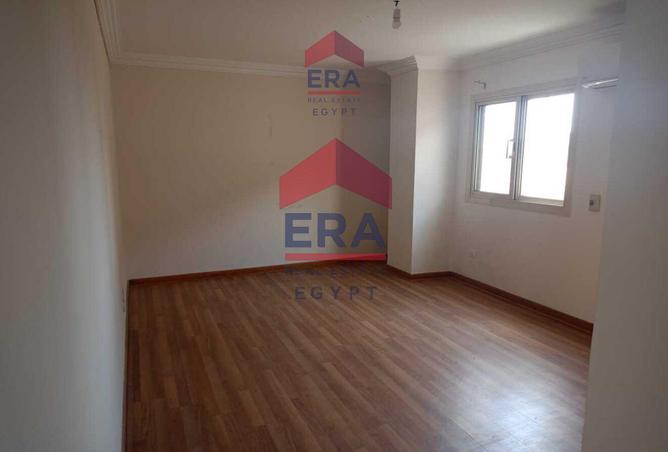 8351507 - Property Image 3