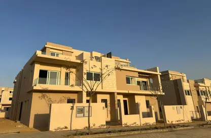 Townhouse - 3 Bedrooms - 4 Bathrooms for sale in Tawny Hyde Park - 6 October Compounds - 6 October City - Giza