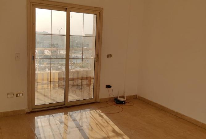 8019263 - Property Image 3