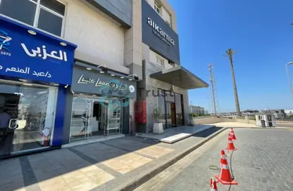 Shop - Studio - 2 Bathrooms for rent in Al Karma 4 - Sheikh Zayed Compounds - Sheikh Zayed City - Giza