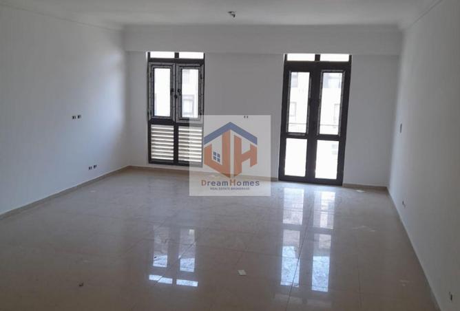 8081940 - Property Image 2