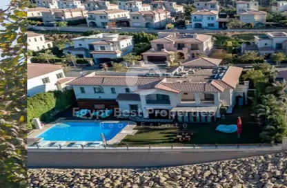 Twin House - 5 Bedrooms - 4 Bathrooms for sale in Levana - Uptown Cairo - Mokattam - Cairo