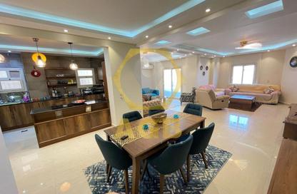 Apartment - 4 Bedrooms - 3 Bathrooms for sale in 5th Neighborhood - 9th Area - Shorouk City - Cairo
