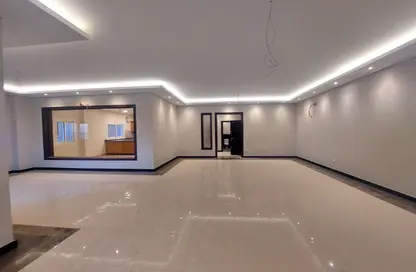 Apartment - 3 Bedrooms - 4 Bathrooms for rent in West Golf - El Katameya Compounds - El Katameya - New Cairo City - Cairo