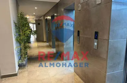 Apartment - 1 Bedroom - 1 Bathroom for sale in Zed Towers - Sheikh Zayed Compounds - Sheikh Zayed City - Giza