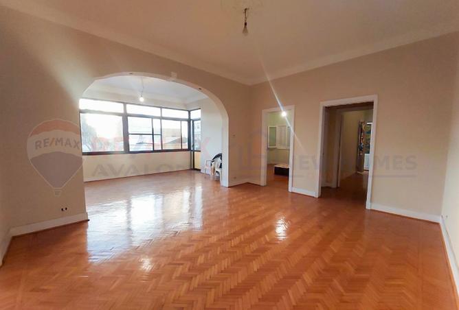 8401555 - Property Image 3