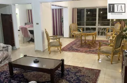 Apartment - 3 Bedrooms - 2 Bathrooms for rent in Ahmed Orabi St. - Mohandessin - Giza