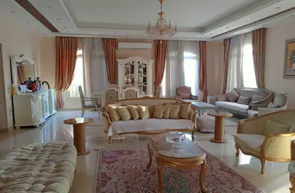 Villa - 7+ Bedrooms - 7+ Bathrooms for sale in Street 23 - 13th District - Sheikh Zayed City - Giza